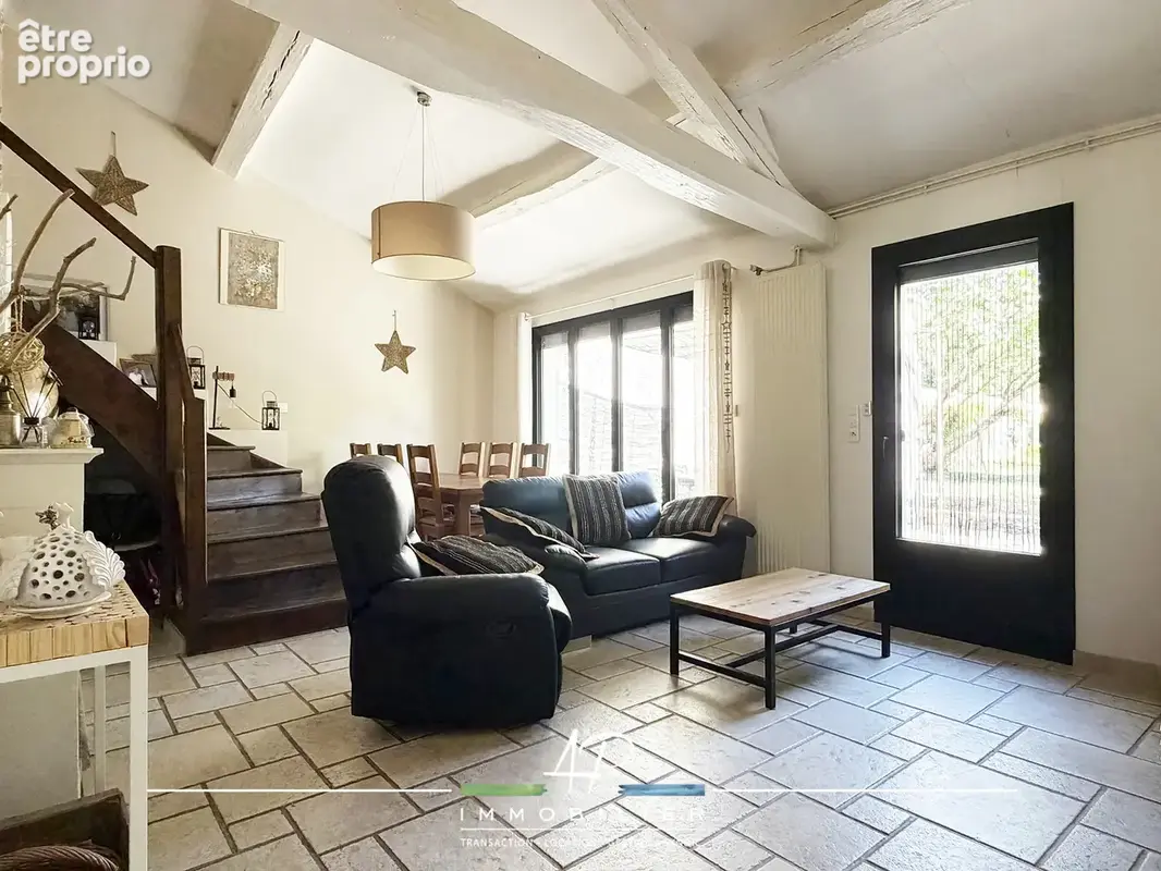BROGNON   Maison de charme en pierre avec terrasse, jardin et garage - photo 4