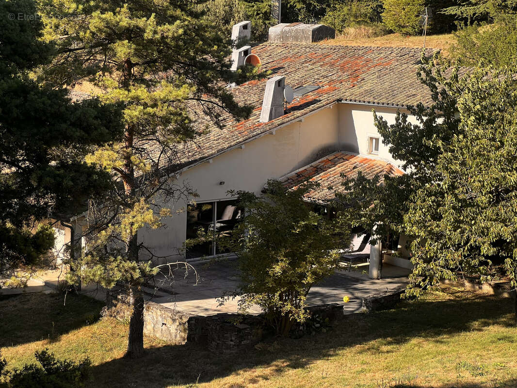 Maison à SAINT-PERAY