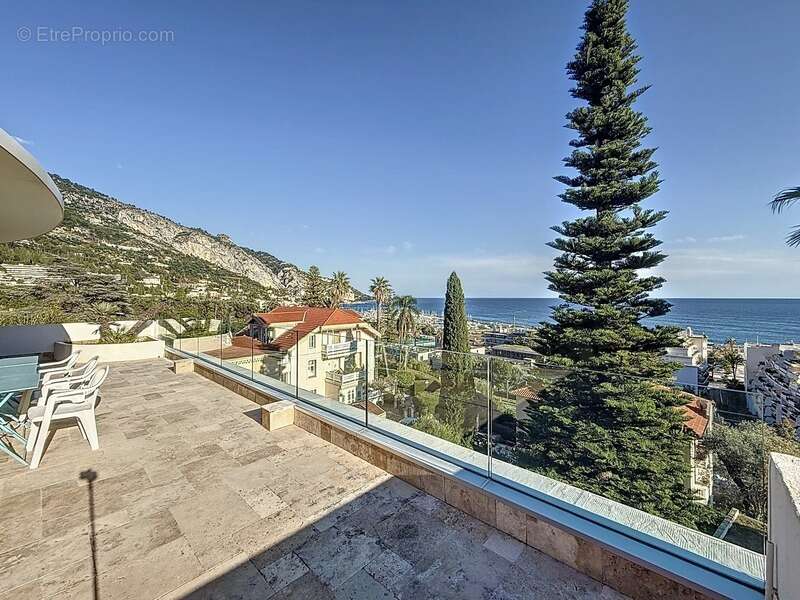 Appartement à MENTON