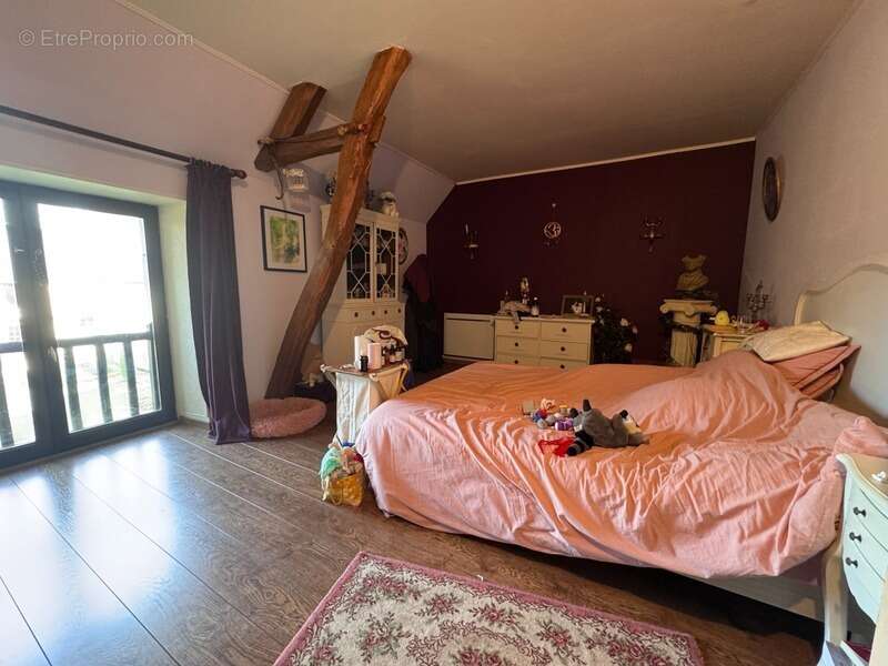 Maison à MARCE-SUR-ESVES