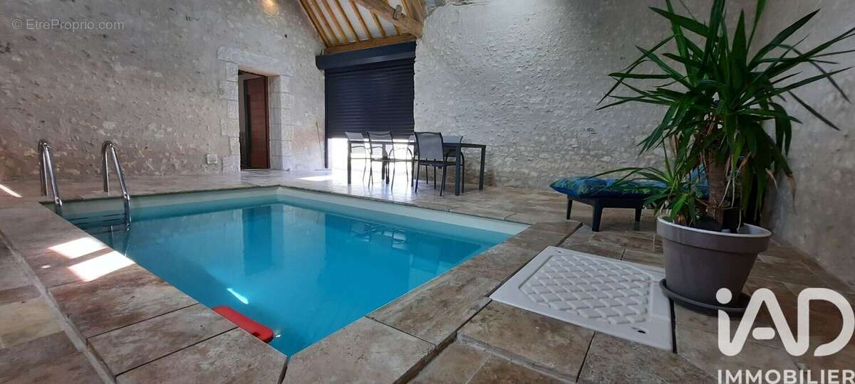 Maison 206 m² à Lancome  - photo 9