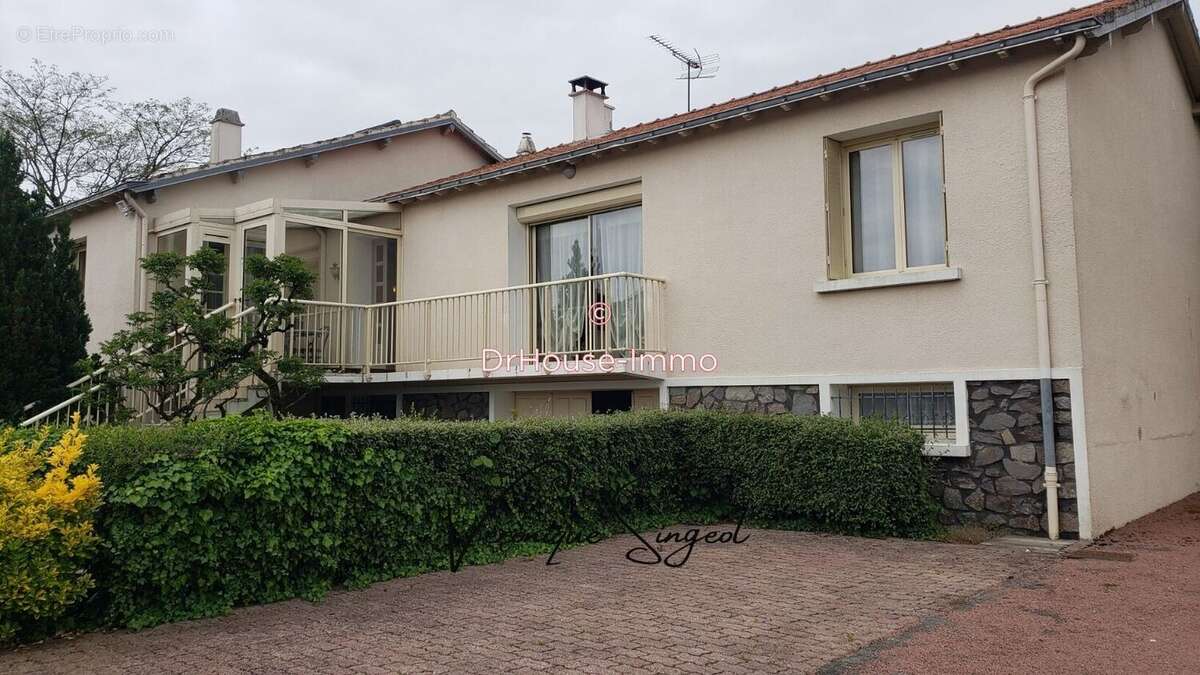 Maison 130 m² à Saint-Michel-Le-Cloucq  - photo 8