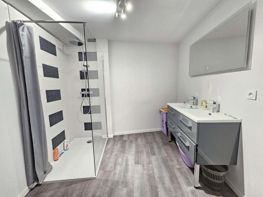 20251108_101618 - Appartement à REMIREMONT