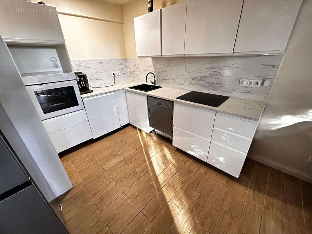 Appartement à MOUGINS