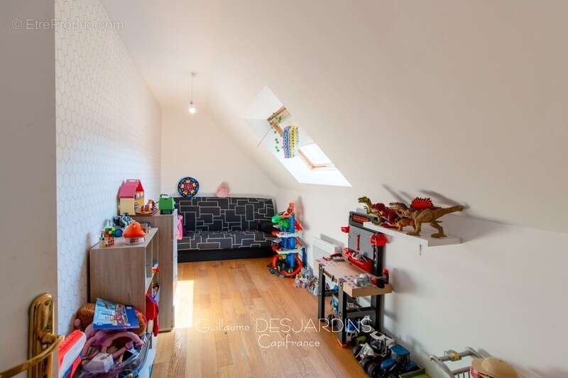 Maison à AUBRY-LE-PANTHOU