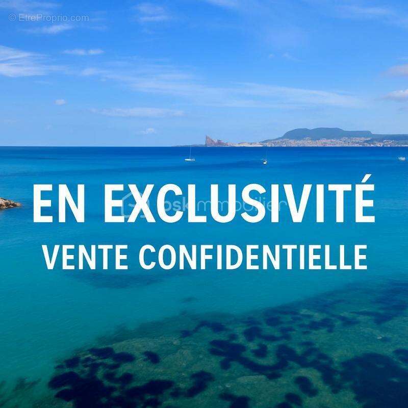 Maison à SAINT-CYR-SUR-MER