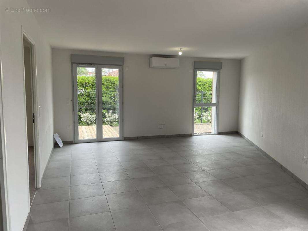 Appartement à MOLIETS-ET-MAA