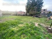 Terrain à SARCELLES