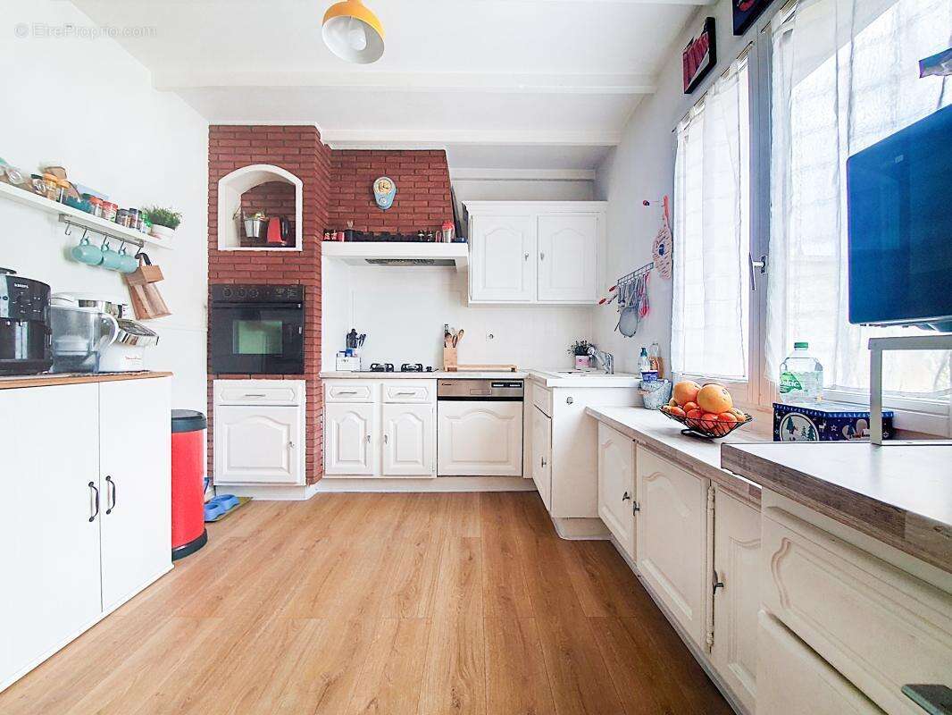 Maison à CHASSE-SUR-RHONE