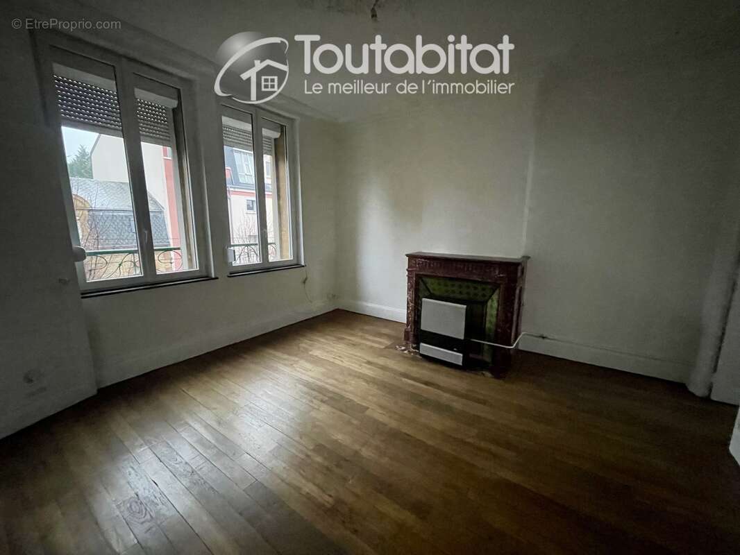 Appartement à CHARLEVILLE-MEZIERES