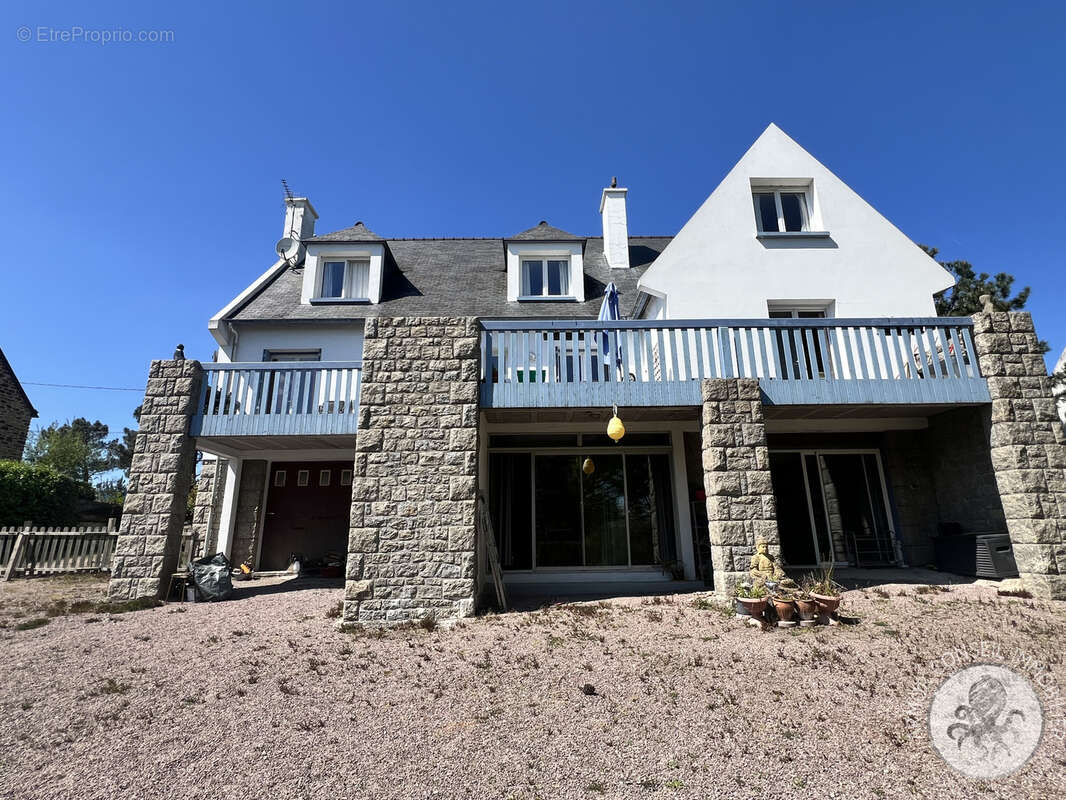 Maison à FREHEL