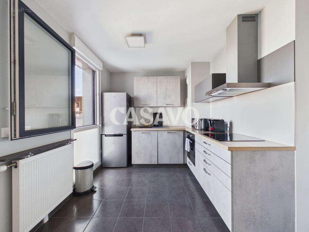 Appartement à GENNEVILLIERS