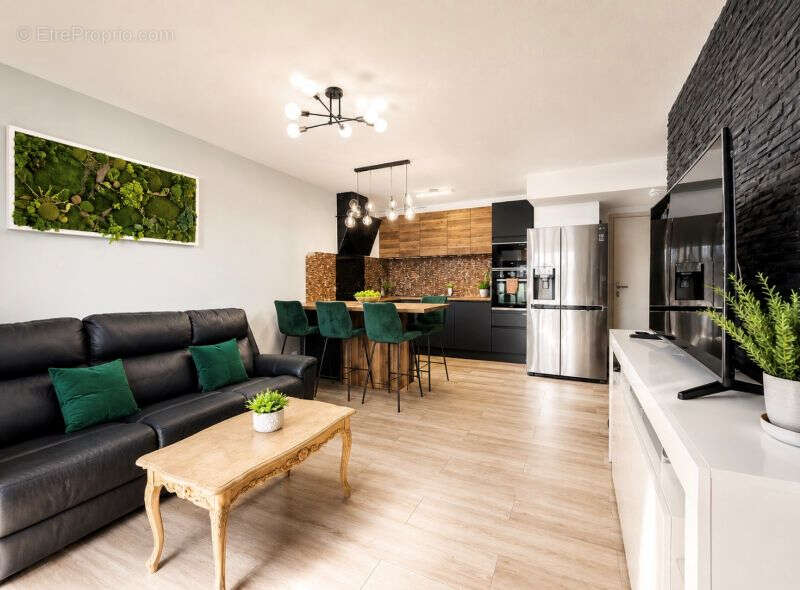Appartement Montpellier 3 pièce(s) 61 m2+Terrasse et Place de Parking - photo 2