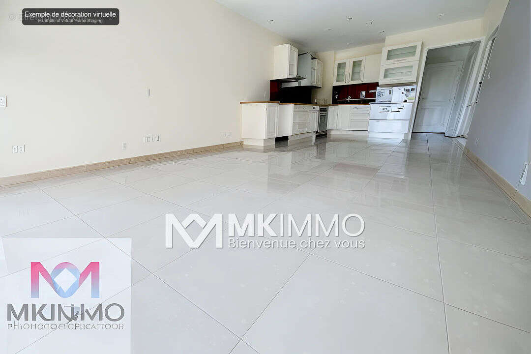 Appartement à SAINT-LAURENT-DU-VAR