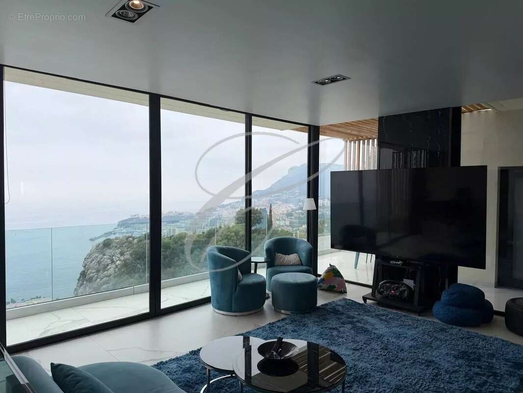 Maison à ROQUEBRUNE-CAP-MARTIN