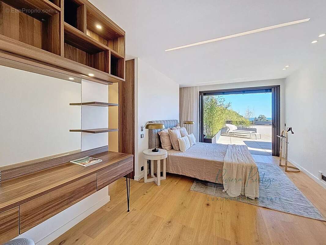 Villa contemporaine neuve avec piscine miroir - vue mer - photo 6