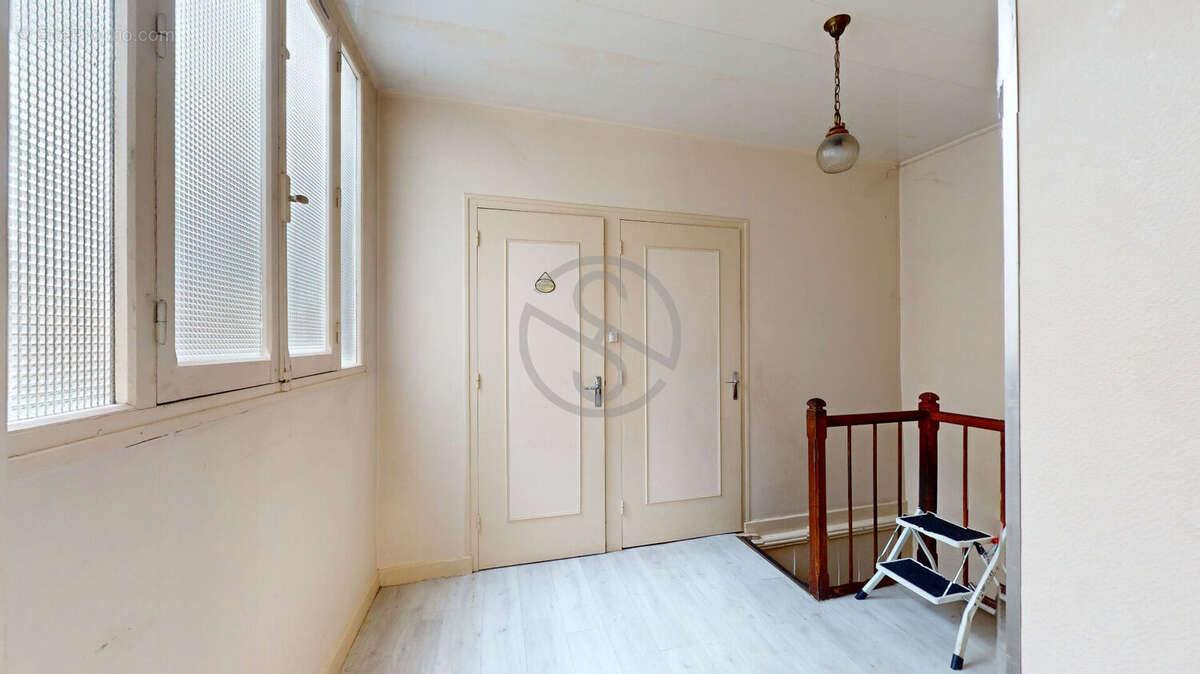 Appartement à LA COTE-SAINT-ANDRE