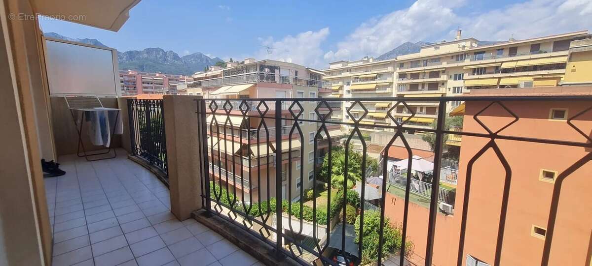 Appartement 67 m² à Menton  - photo 8
