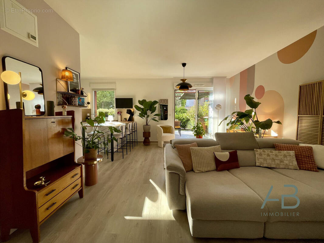 Appartement à MONS-EN-BAROEUL