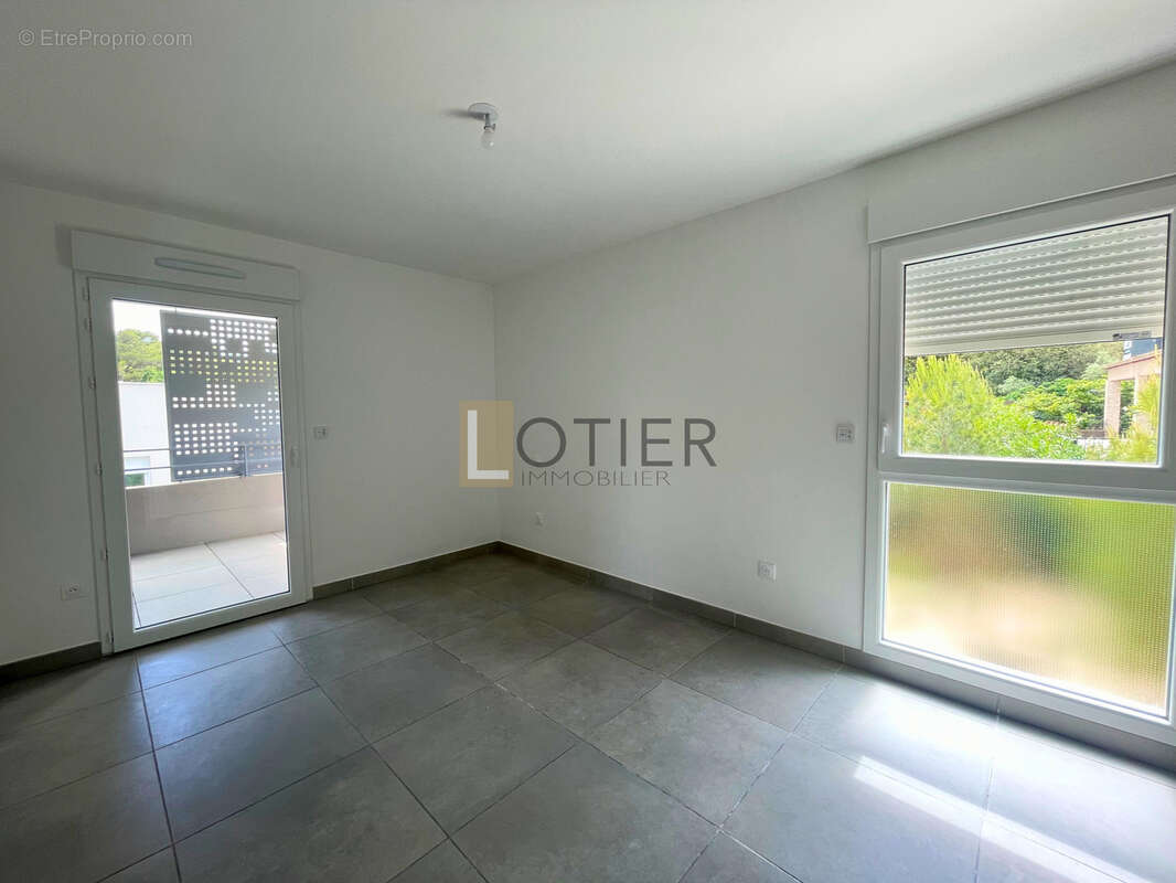 Appartement à NIMES