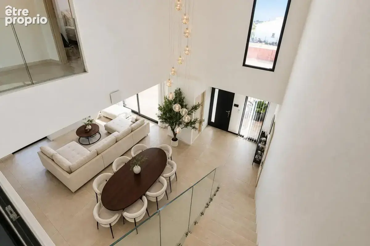 Maison de 5 pièces de 130 m² à Vias - photo 9
