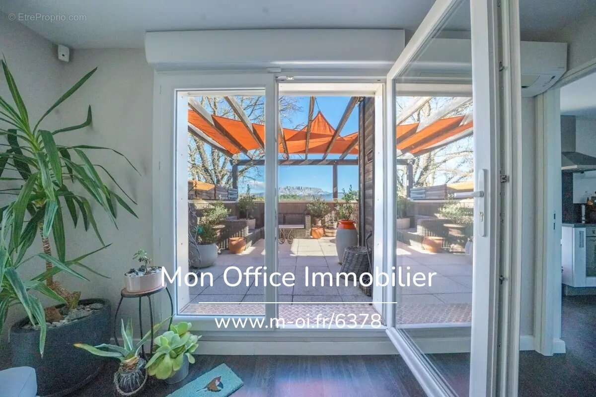 Appartement à MEYREUIL