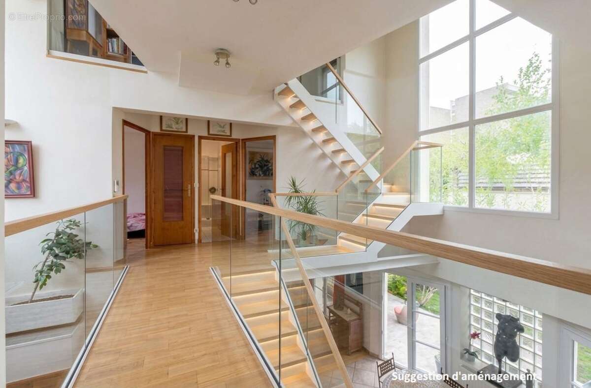 Maison à LES LILAS