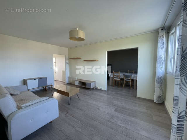 Appartement à CARBON-BLANC