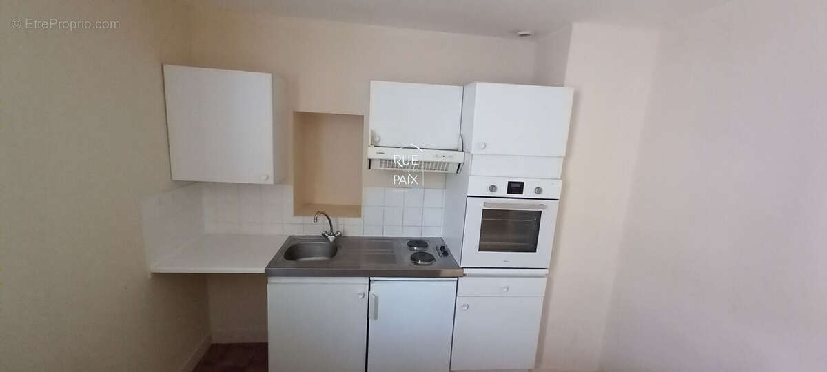 Appartement à LENCLOITRE