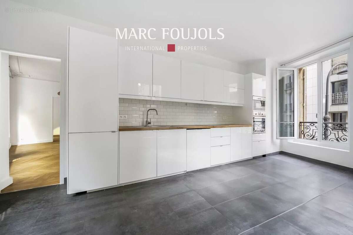 Paris XVI - Auteuil Nord - Appartement 4 pièces en angle rénové - photo 5