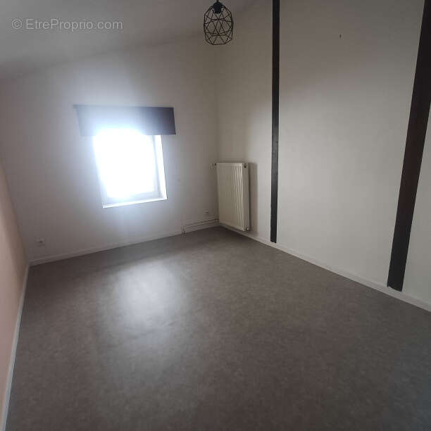 Appartement à LA FOUILLOUSE