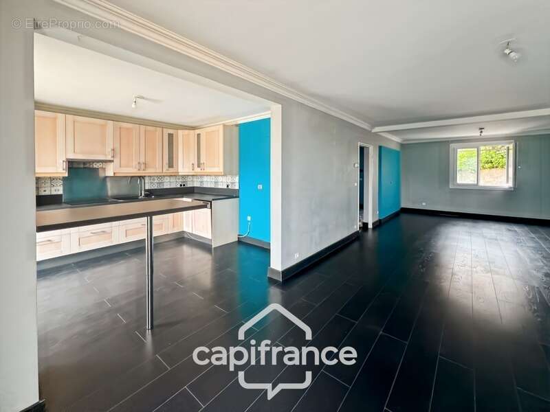 Maison à CARQUEIRANNE