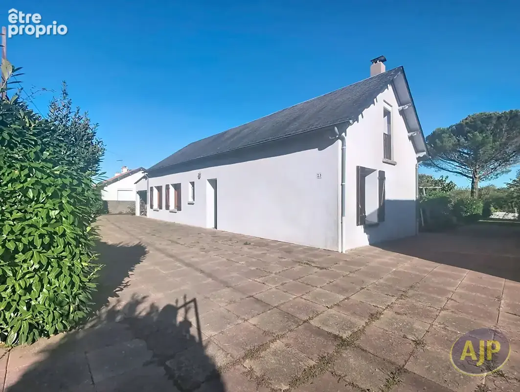 Maison Vieillevigne 8 pièces 141.89 m² - photo 15