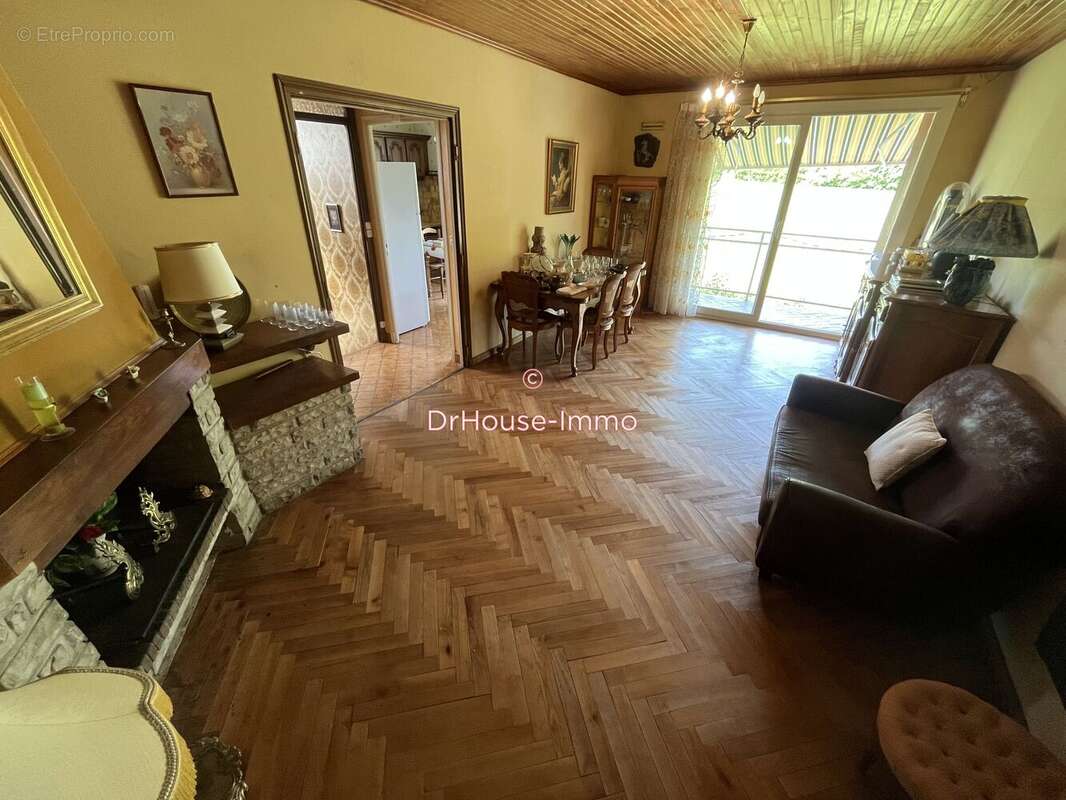 Maison 110 m² à Lavelanet  - photo 10