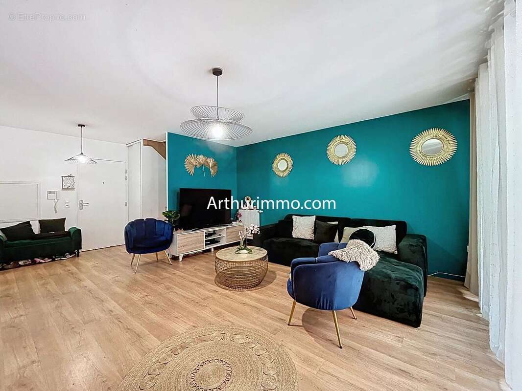 Appartement à LIMEIL-BREVANNES