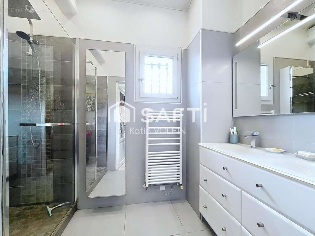 Photo 8 - Maison à CARNOUX-EN-PROVENCE