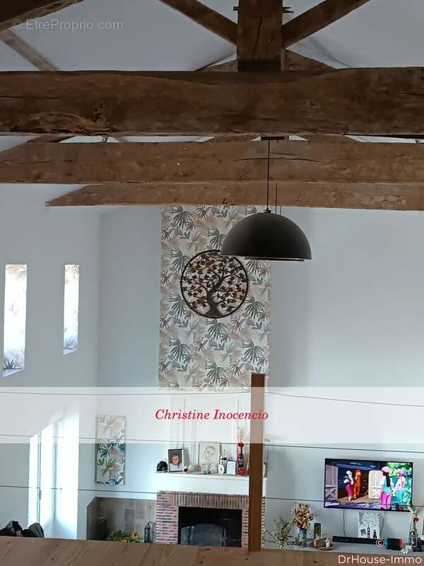 Maison à MONTLIEU-LA-GARDE