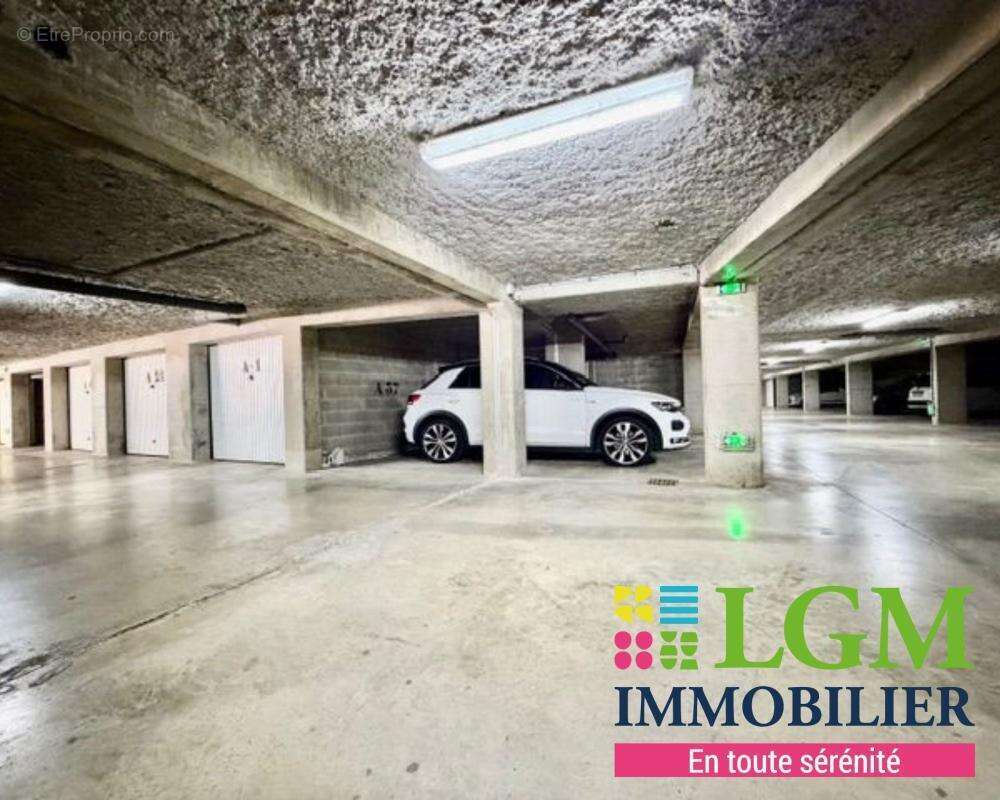 Appartement à LATTES