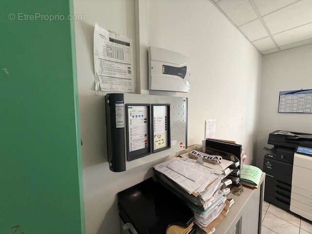 Commerce à MARSEILLE-14E