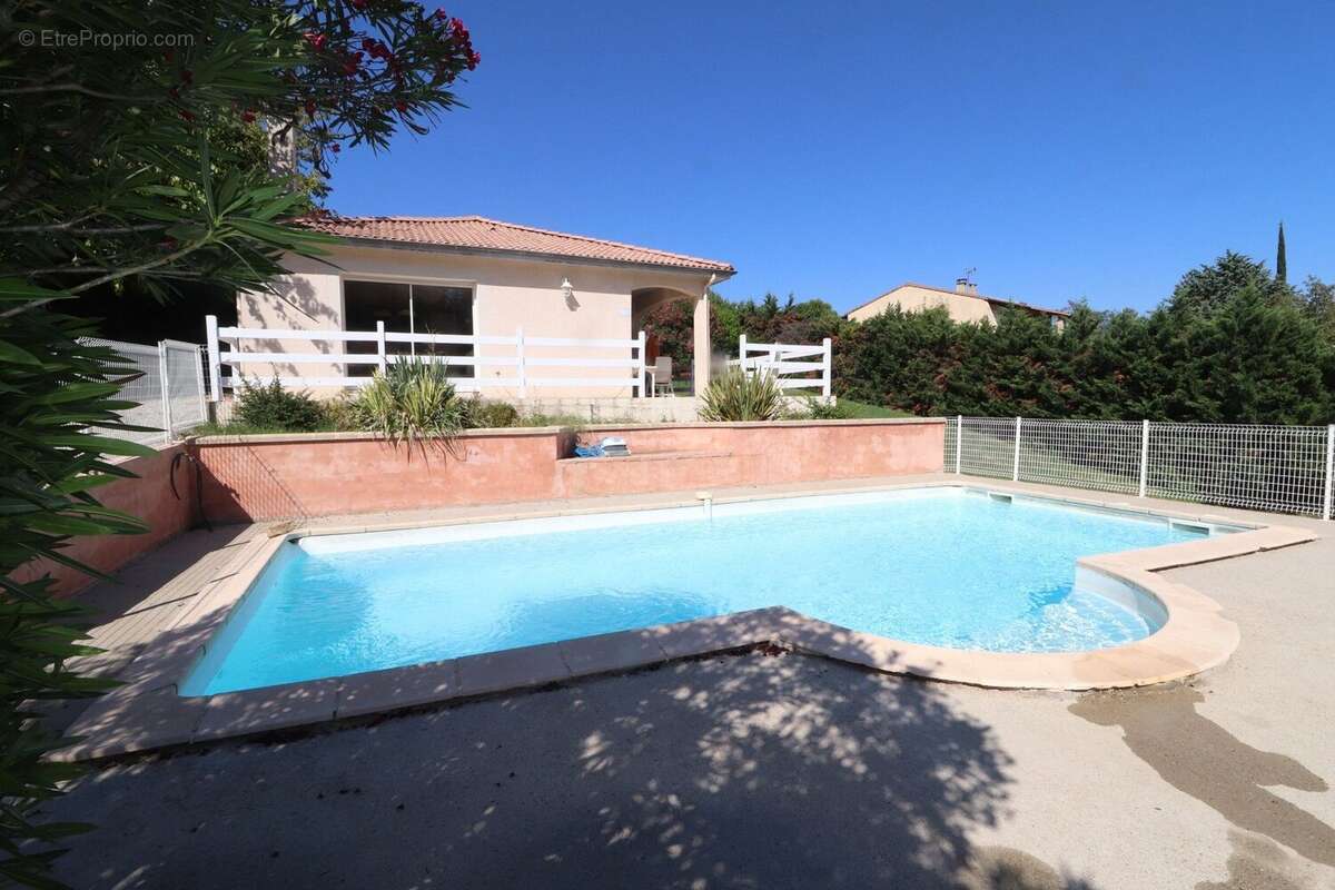 Maison à SAINT-JULIEN-EN-SAINT-ALBAN