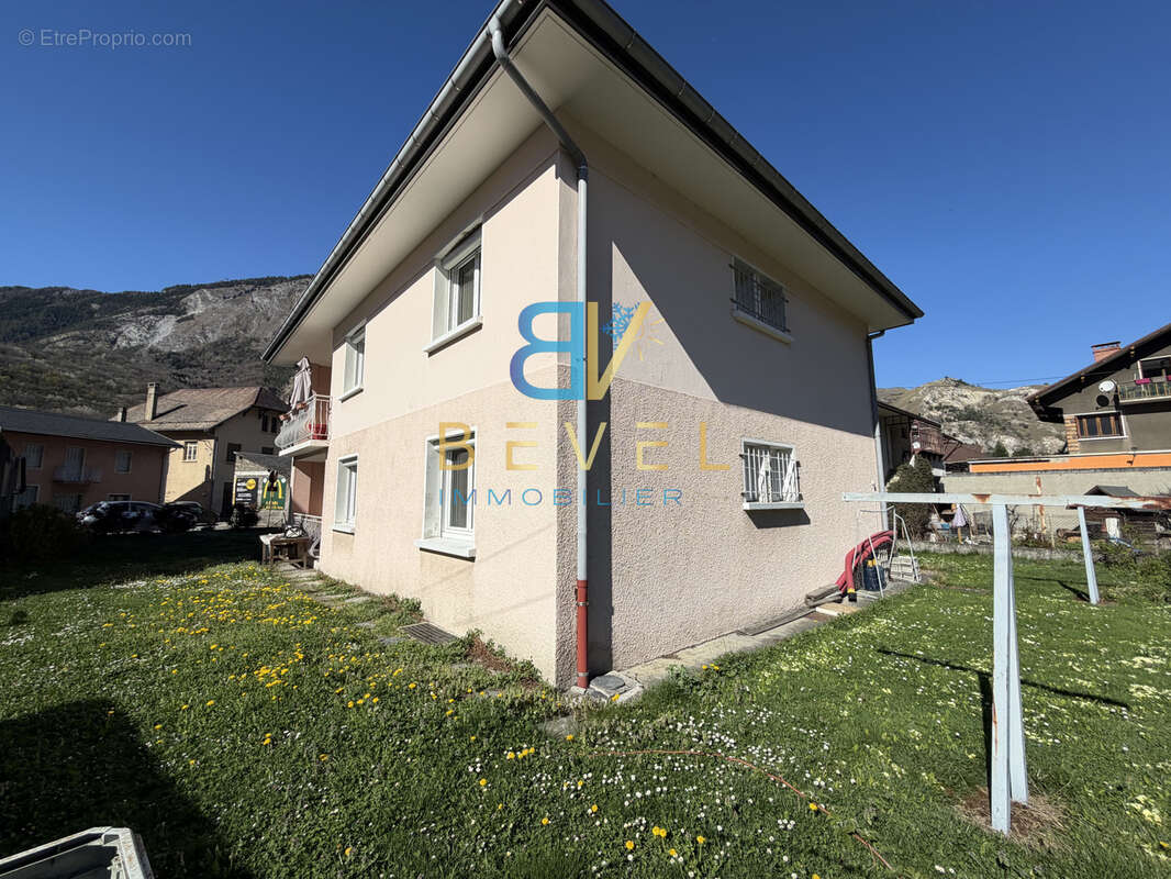 Maison à SAINT-MICHEL-DE-MAURIENNE