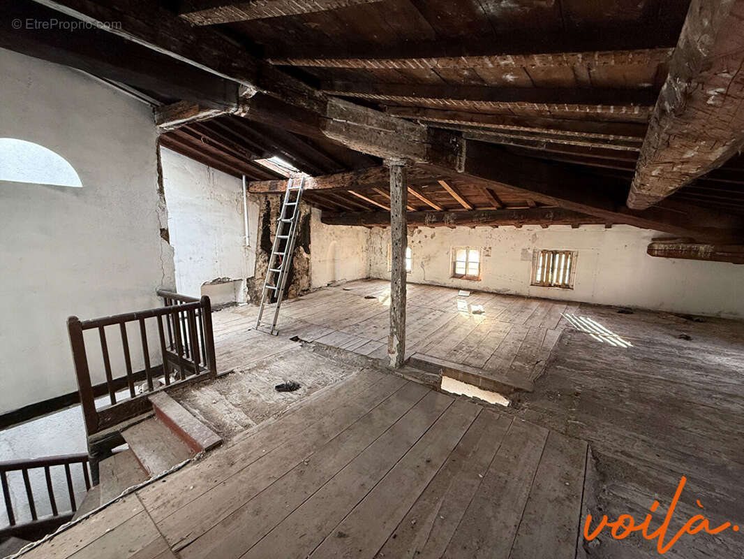 Appartement à CARCASSONNE