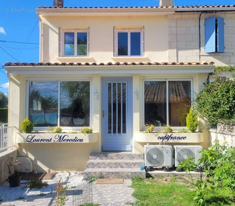 Maison à SAINT-GERVAIS