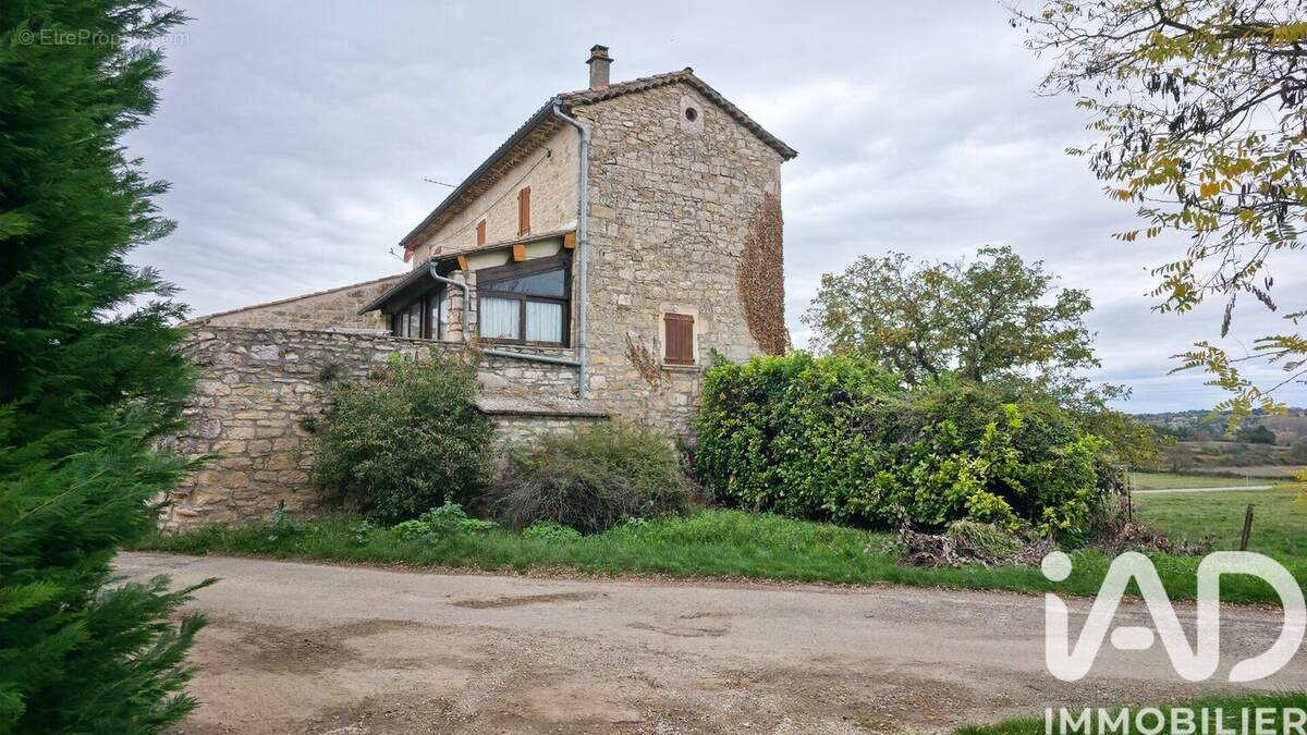 Photo 1 - Maison à BARJAC