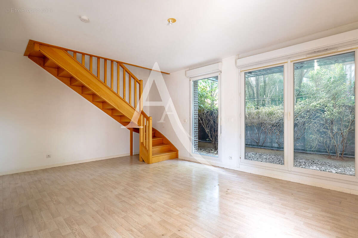 Appartement à LIMEIL-BREVANNES