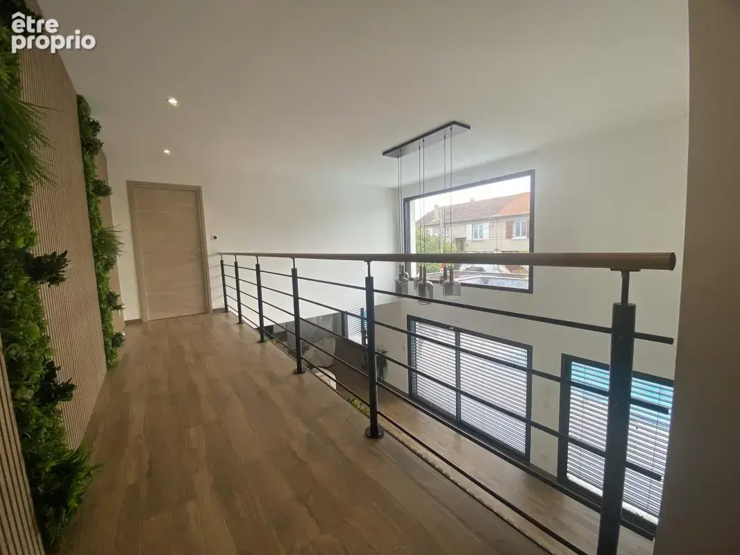 Maison 7 pièces 220 m² à vendre à Roanne (42300) - photo 10