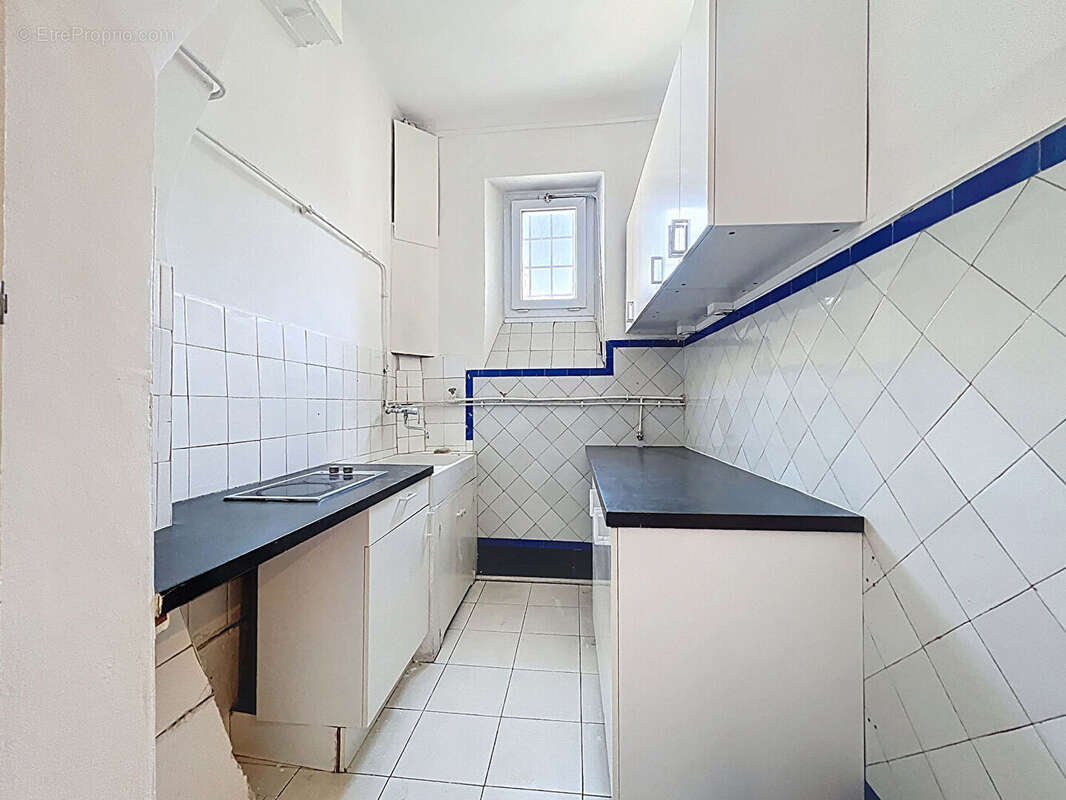 Appartement à MARSEILLE-6E