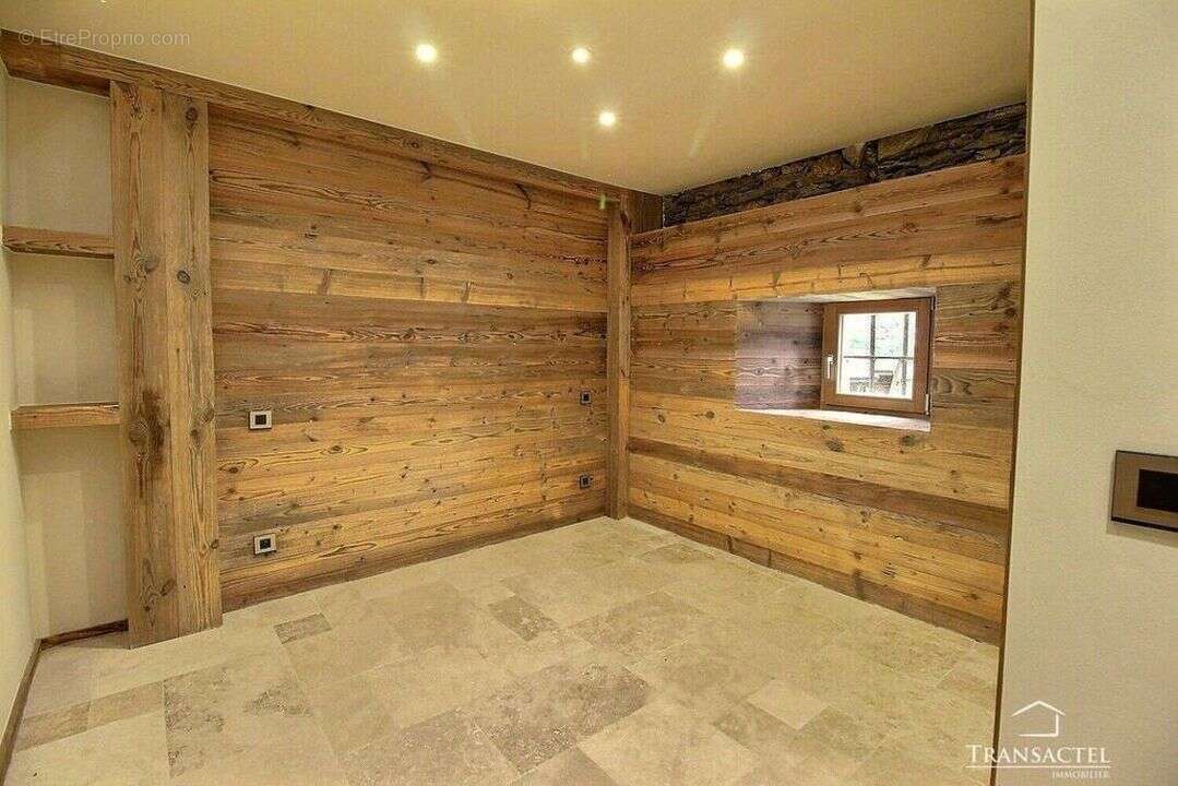 Appartement à LES CONTAMINES-MONTJOIE