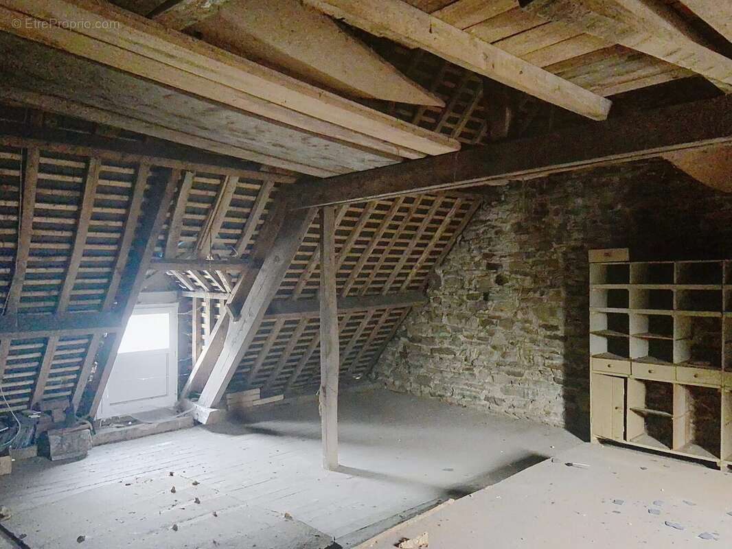Maison à ANTRAIN