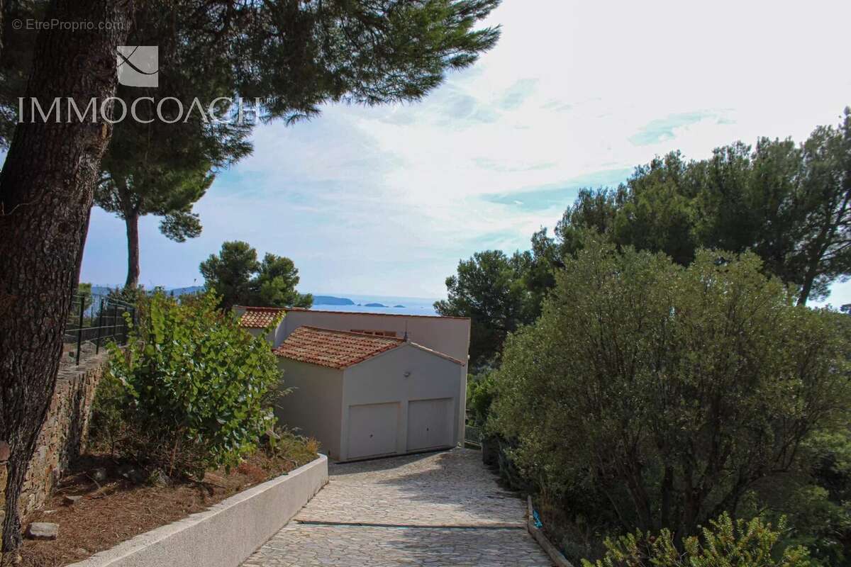 Maison à HYERES